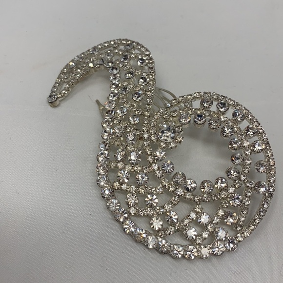 Large 4.5” Rhinestone Hair Comb Accessory - Picture 3 of 7